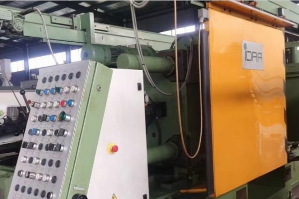 Used Idra Model: OL-K 402 400 Metric Ton Horizontal Cold Chamber Aluminum High Pressure Die Casting Machine