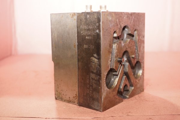 Used Fondarex Model: SuperVac Maxi 800 – 2800 Ton Vacuum Valve for Processing Die Casting