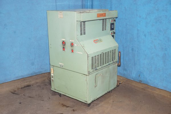 Used Mokon Model: MR4G12-J2 24 kW (12 kW per zone) Dual (two) Zone Portable Hot Oil Process Heater Temperature Control Unit with Cooling Water Circuit