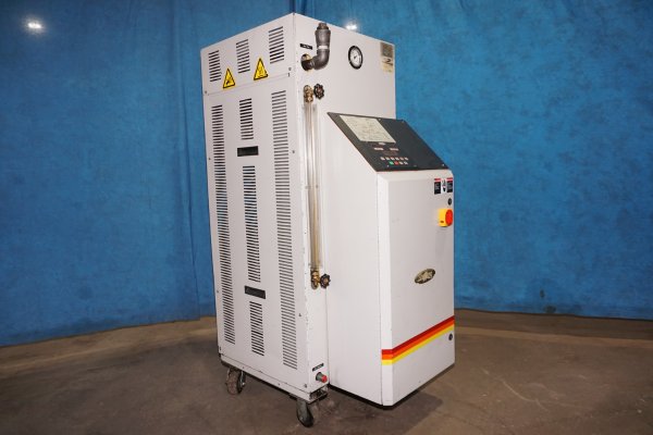 Used Sterlco Model: M2B2016-J1 24 kW Single Zone Portable Hot Oil Process Heater Temperature Control Unit with Cooling Water Circuit