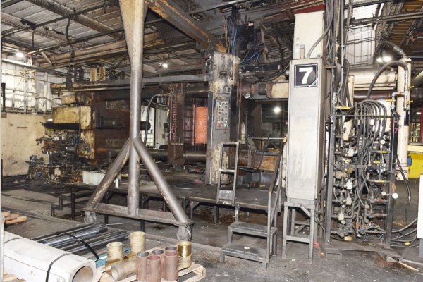 Used HPM Model: II-1200-A 1200 Ton Horizontal Cold Chamber Aluminum High Pressure Die Casting Machine