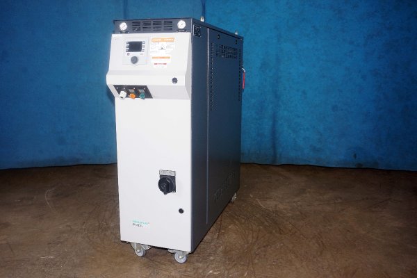 Used Regloplas Hot Water Model: P141XL/20/SG85/SK/RT100 20 kW Single Zone Portable Hot Water Process Heater Temperature control Unit