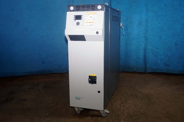 Used Regloplas Hot Water Model: P200XL/60/SM85H/SK/RT100 60 kW Single Zone Portable Hot Water Process Heater Temperature control Unit