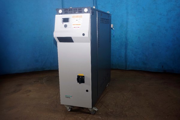 Used Regloplas Hot Water Model: P200XL/60/SM85H/SK/RT100 60 kW Single Zone Portable Hot Water Process Heater Temperature control Unit