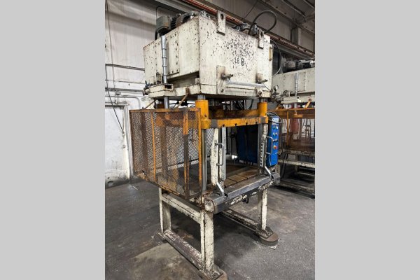 Used Long Beach - Sunrise Model: TP-40B 40 Ton Four Column (Post) Vertical Hydraulic Die Casting Trim Press