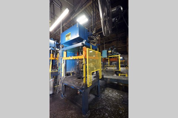 Used Metal Mechanics Model: TP-50 50 U.S. Ton Four Column (Post) Vertical Hydraulic Die Casting Trim Press