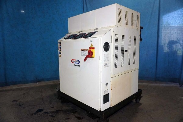 Used Mokon Model: H44324XAO1 72 kW (24 kw per zone) Three Zone Portable Hot Oil Process Heater Temperature Control Unit with Cooling Water Circuit