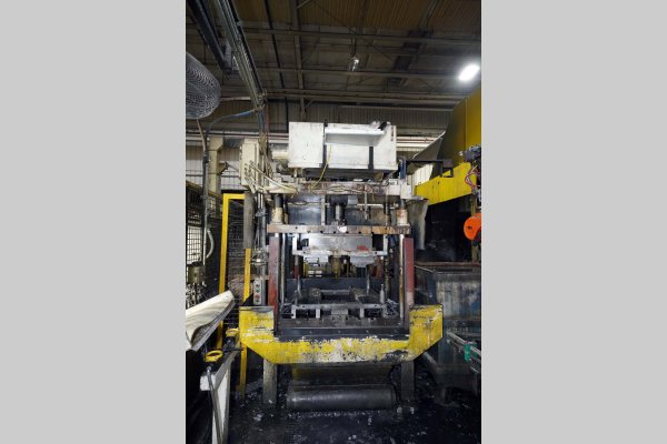 Used Metal Mechanics Model: TP-50 50 U.S. Ton Four Column (Post) Vertical Hydraulic Die Casting Trim Press