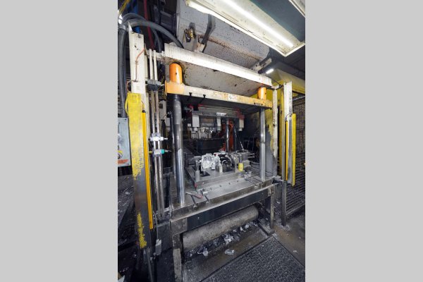 Used Metal Mechanics Model: TP-50 50 U.S. Ton Four Column (Post) Vertical Hydraulic Die Casting Trim Press