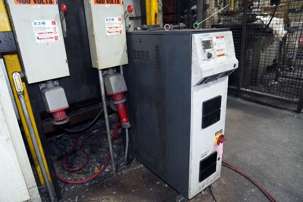 Used Regloplas Model: P160MD/18/SM75/2SK/RT100 36 kw (18 kW per zone) Dual (two) Zone Portable Hot Water Process Heater Temperature control Unit