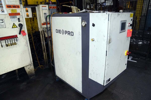 Used Die Pro Model: Core Cool 3.3.15 100 KW (25KW Per Zone) Dual (two) Zone Portable Refrigerated Water Chiller Temperature Control Unit