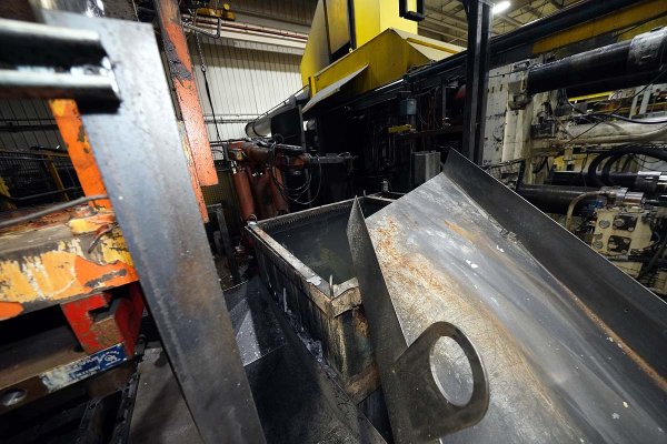 Used PCDC Model: PCDC-QT 385 385 Gallon Quench Tank Capacity Quench Tanks used for quenching die castings