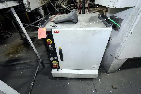 Used ABB Model: IRB 4600 45 Kilogram Six Axis Foundry Rated Industrial Robot