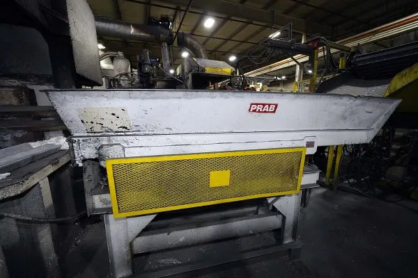 Used PCDC Model: PCDC-SC 24 Inch Wide by 8 foot long Metal Chain Plate Conveyor Belt with Forced Air Cooling Fans and Tunnel for Die Cast and Foundry Applications