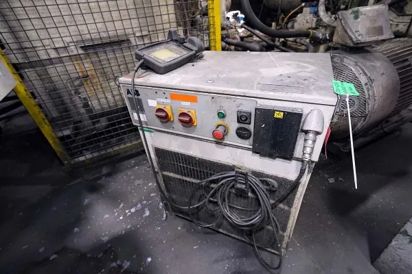 Used ABB Model: IRB 4400 45 Kilogram Six Axis Foundry Rated Industrial Robot