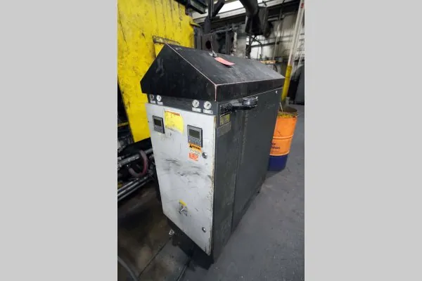 Used Regloplas Model: 300LD/40/FM65/1K/RT50 80 kW (40 kw per zone) Dual (two) Zone Portable Hot Oil Process Heater Temperature Control Unit with Cooling Water Circuit