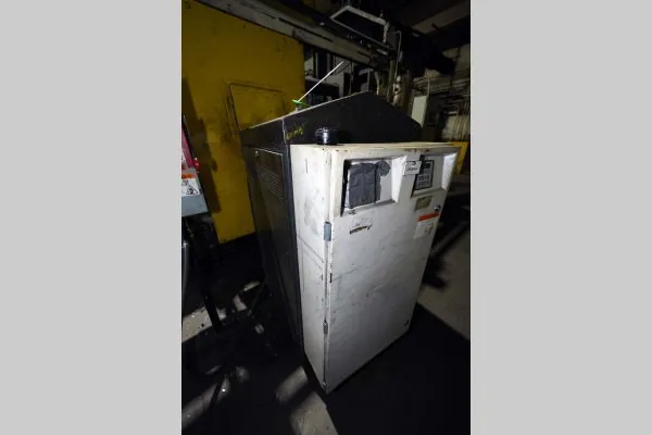Used Regloplas Model: 301DG/24/FM65/1K/RT45 72 KW (36 kw per zone) Dual (two) Zone Portable Hot Oil Process Heater Temperature Control Unit