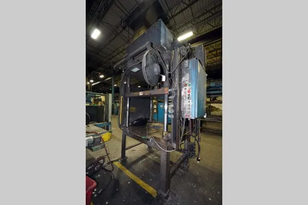 Used Metal Mechanics Model: TP-50 50 U.S. Ton Four Column (Post) Vertical Hydraulic Die Casting Trim Press