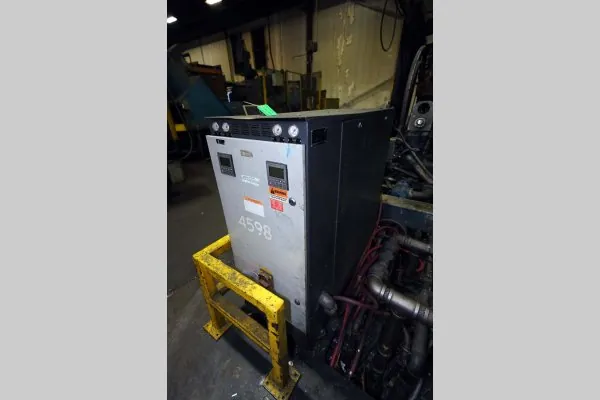 Used Regloplas Model: 300LD/40/FM65/1K/RT50 80 kW (40 kw per zone) Dual (two) Zone Portable Hot Oil Process Heater Temperature Control Unit with Cooling Water Circuit