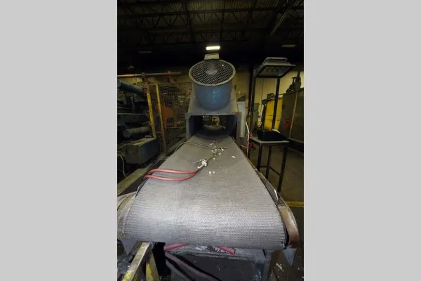 Used JDC Model: JDC-36x17 36 Inch Wide by 17 foot long Metal Chain Plate Conveyor Belt with Forced Air Cooling Fans and Tunnel for Die Cast and Foundry Applications