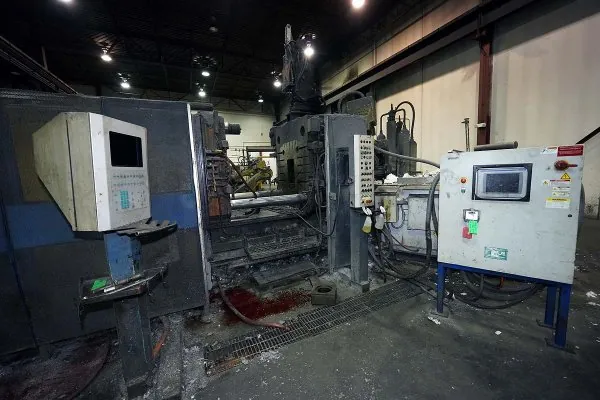 Used Buhler Model: Evolution 84 DL 856 Metric Tons (944 US Tons) Horizontal Cold Chamber Aluminum/Magnesium Capable High Pressure Die Casting Machine