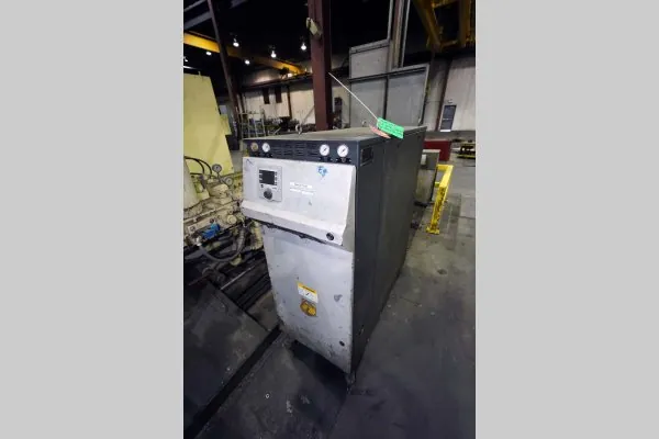 Used Regloplas Model: 300LD/20/FM65/1K/RT100 40 kW (20 kw per zone) Dual (two) Zone Portable Hot Oil Process Heater Temperature Control Unit with Cooling Water Circuit