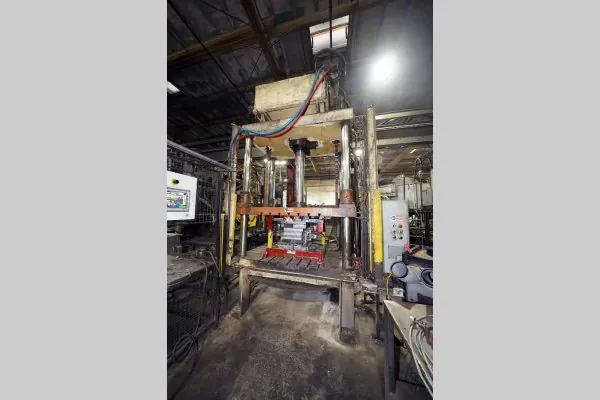 Used Metal Mechanics Model: TP-100 100 U.S. Ton Four Column (Post) Vertical Hydraulic Die Casting Trim Press