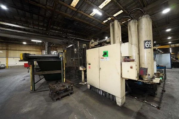 Used HPM Model: II-1800-A 1800 Ton Horizontal Cold Chamber Aluminum High Pressure Die Casting Machine