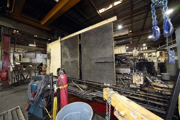 Used HPM Model: II-1800-A 1800 Ton Horizontal Cold Chamber Aluminum High Pressure Die Casting Machine