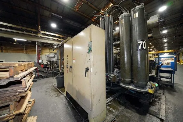 Used HPM Model: II-1800-A 1800 Ton Horizontal Cold Chamber Aluminum High Pressure Die Casting Machine
