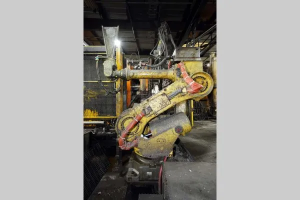 Used Fanuc Robotics Model: R-2000iB 165 F with R-J30iB Controller 2000 Six Axis Foundry Rated Industrial Robot with Extractor Package/Gripper for Extracting Die Castings